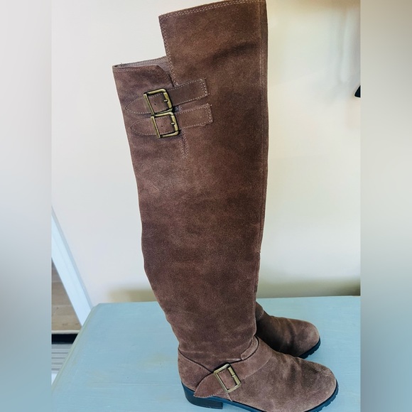 Sole Society Suede Over the Knee - Picture 2 of 6